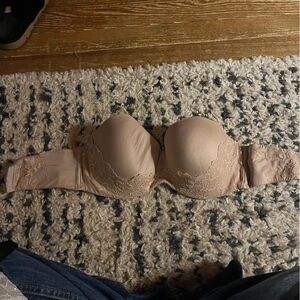Victoria's Secret Lace Trim Strapless Bra